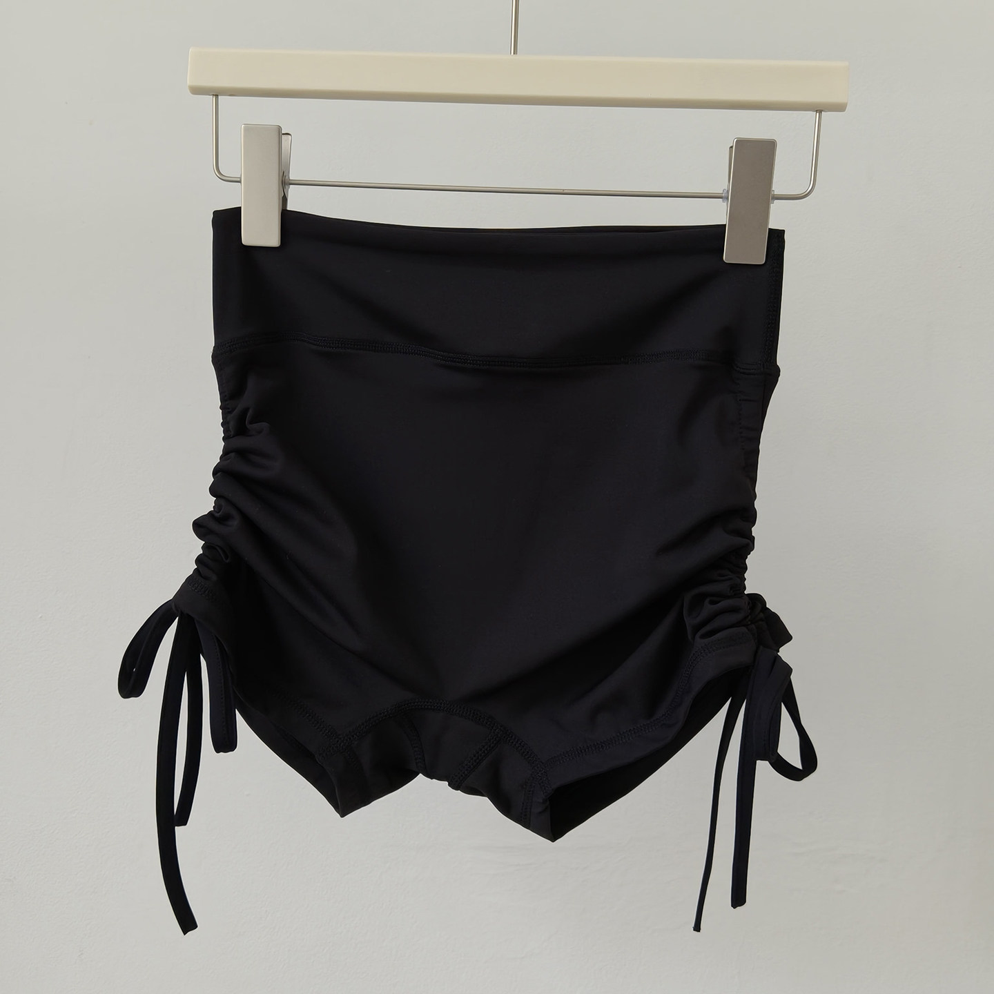High-Waisted Yoga Shorts for W - Pilates In Yoga Pants recensie en prijs